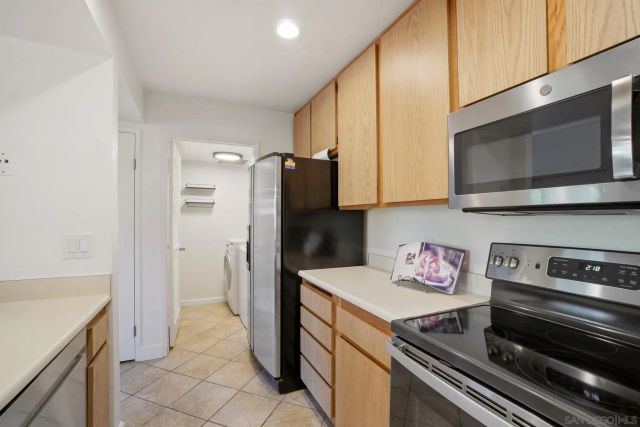 4040 Porte La Paz 76, San Diego, CA 92122