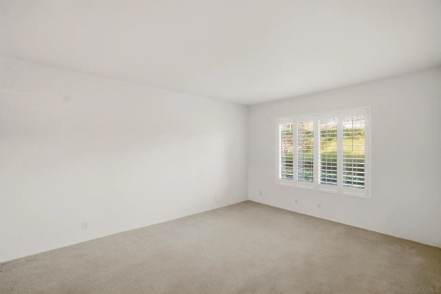 4040 Porte La Paz 76, San Diego, CA 92122