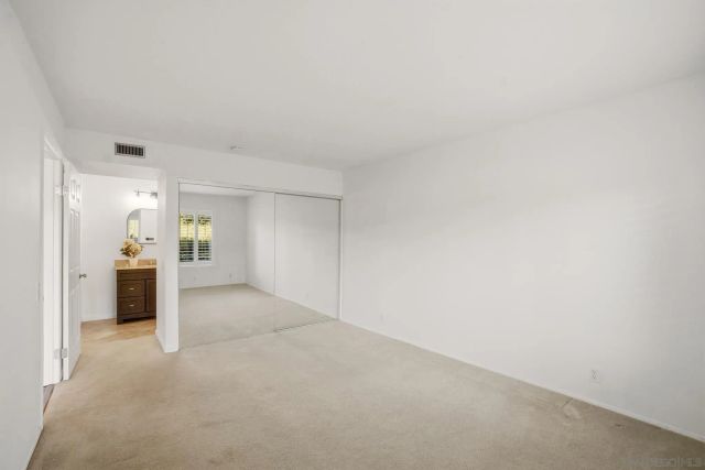 4040 Porte La Paz 76, San Diego, CA 92122