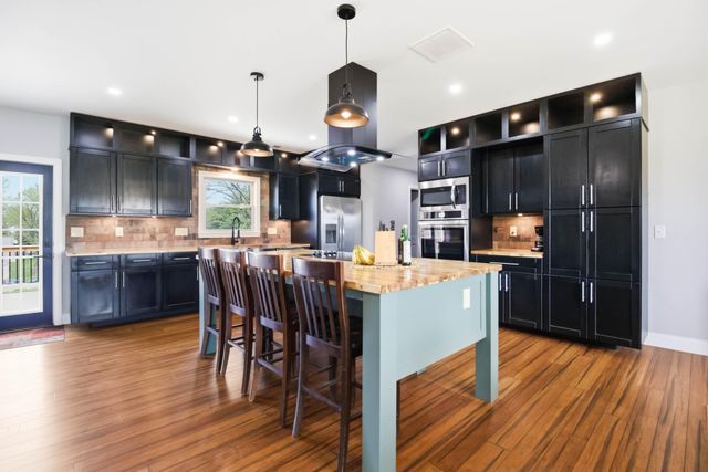 3425 Ironworks Road, Georgetown, KY 40324