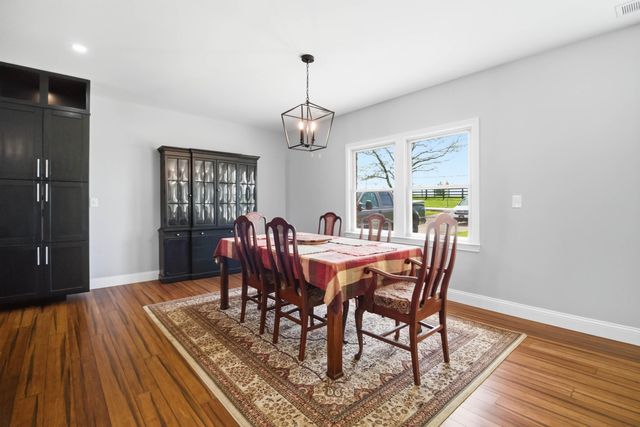 3425 Ironworks Road, Georgetown, KY 40324