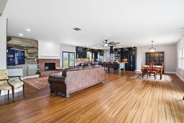 3425 Ironworks Road, Georgetown, KY 40324