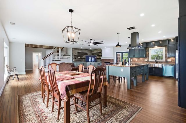 3425 Ironworks Road, Georgetown, KY 40324