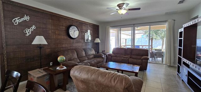 906 FALLON HILLS DRIVE, Haines City, FL 33844