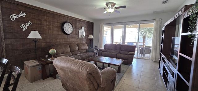 906 FALLON HILLS DRIVE, Haines City, FL 33844