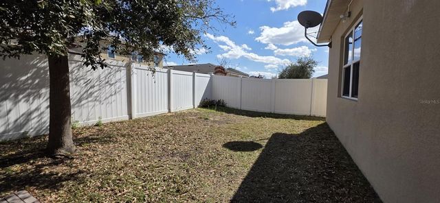 906 FALLON HILLS DRIVE, Haines City, FL 33844