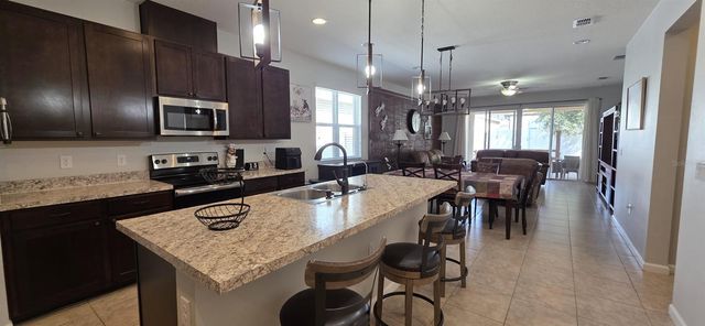 906 FALLON HILLS DRIVE, Haines City, FL 33844