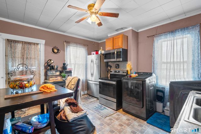 148 Kent Street, Hartford, CT 06112