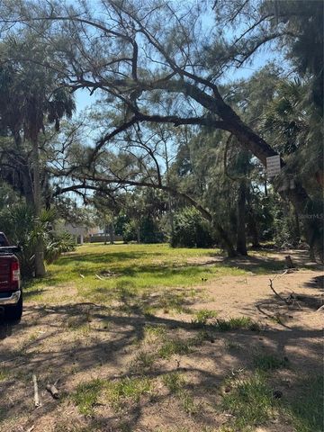 7103 OAKWOOD DRIVE, New Port Richey, FL 34652