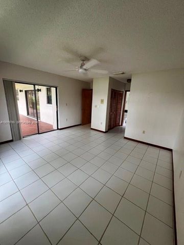 1652 Egret Rd, Homestead, FL 33035