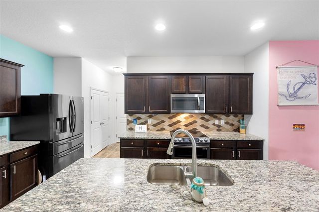 977 LANCELOT DRIVE, Lake Wales, FL 33853