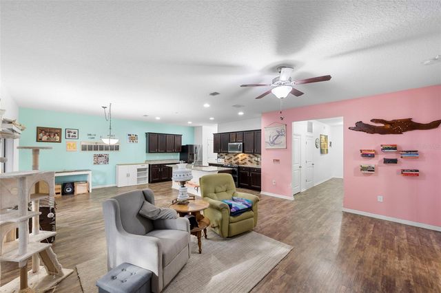 977 LANCELOT DRIVE, Lake Wales, FL 33853