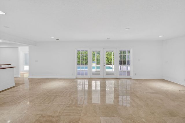 8044 Twin Lake Drive, Boca Raton, FL 33496