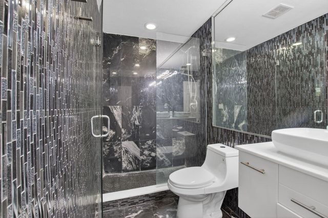 8044 Twin Lake Drive, Boca Raton, FL 33496