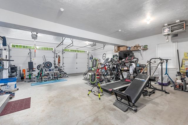 10 Neshobe Road, Mashpee, MA 02649