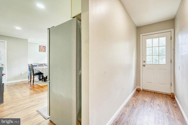 5604 ROLLINS LN, Capitol Heights, MD 20743
