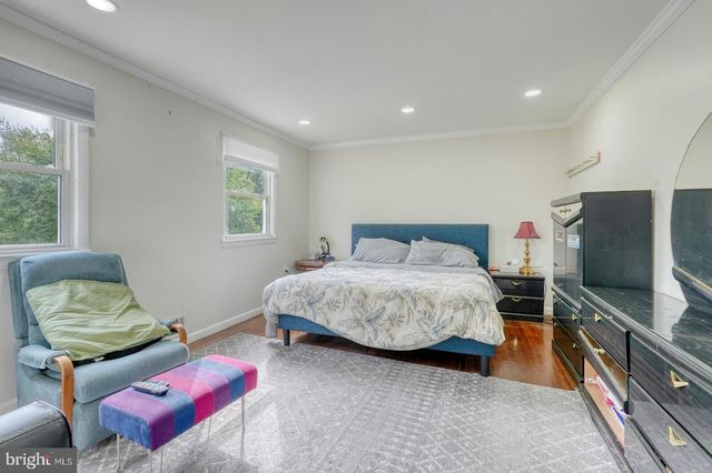 5604 ROLLINS LN, Capitol Heights, MD 20743