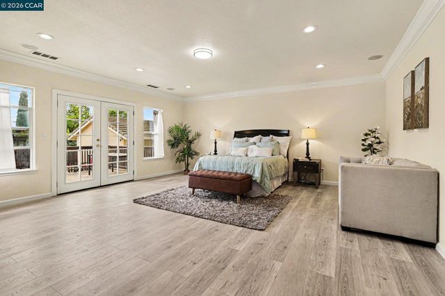 1244 Veale Ave, Martinez, CA 94553
