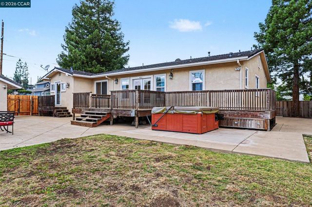 1244 Veale Ave, Martinez, CA 94553