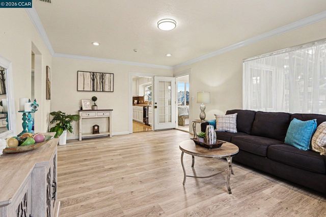 1244 Veale Ave, Martinez, CA 94553