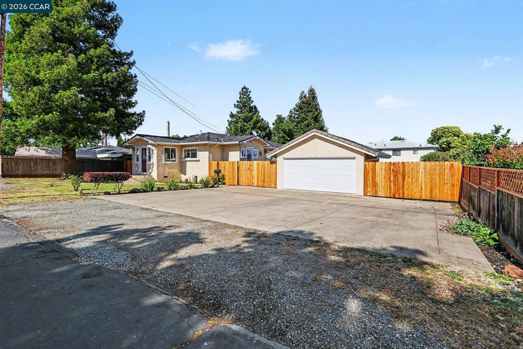 1244 Veale Ave, Martinez, CA 94553