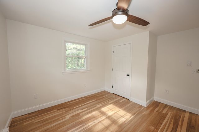9 Northfield Road, Amherst, NH 03031