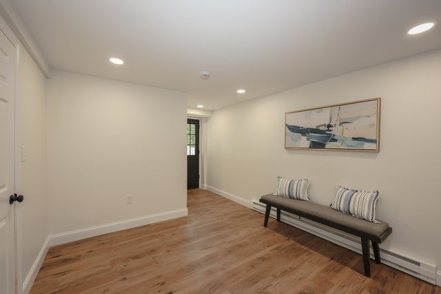 9 Northfield Road, Amherst, NH 03031