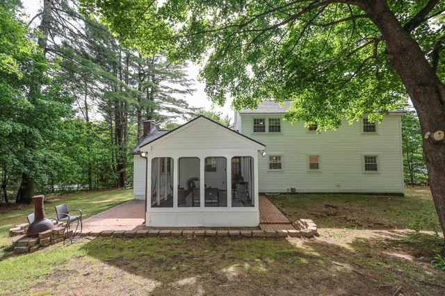 9 Northfield Road, Amherst, NH 03031