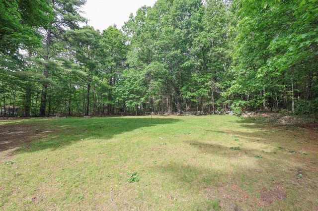9 Northfield Road, Amherst, NH 03031
