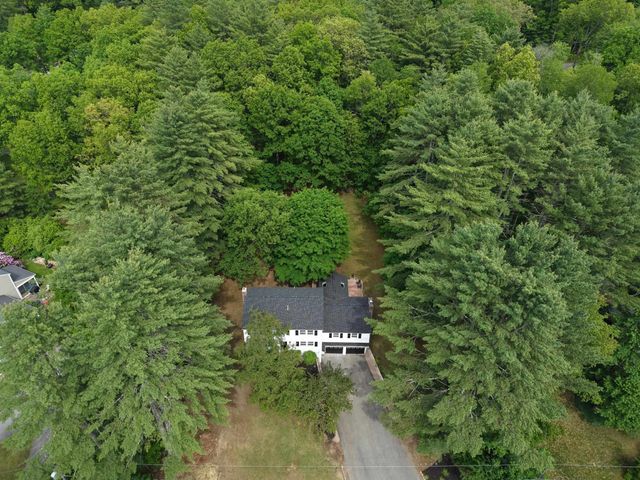 9 Northfield Road, Amherst, NH 03031