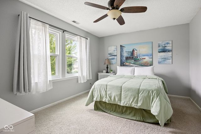 10255 Lothbury Circle, Fishers, IN 46037