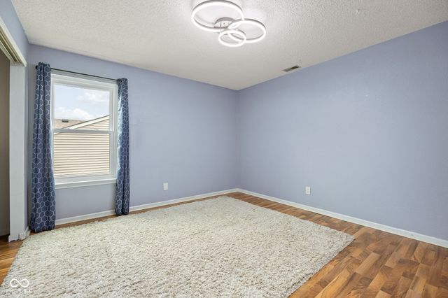 10255 Lothbury Circle, Fishers, IN 46037