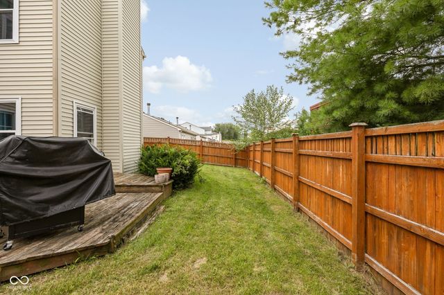 10255 Lothbury Circle, Fishers, IN 46037