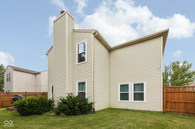 10255 Lothbury Circle, Fishers, IN 46037