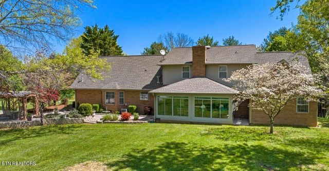 2041 Witt Rd, White Pine, TN 37890