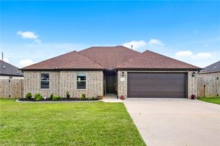 803 Mulberry Street, Gravette, AR 72736