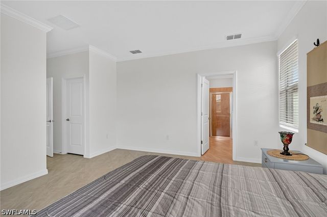 2126 Hamlin ST, Naples, FL 34120