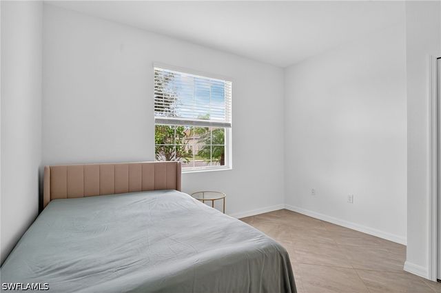 2126 Hamlin ST, Naples, FL 34120