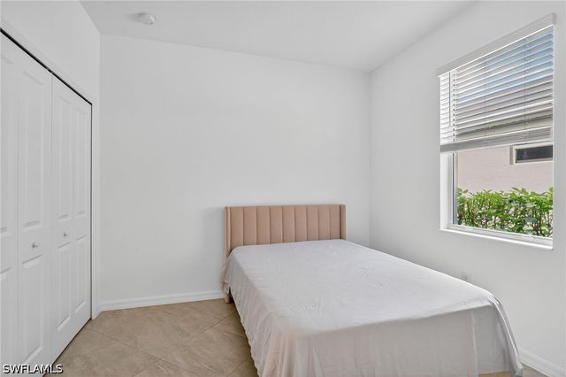 2126 Hamlin ST, Naples, FL 34120