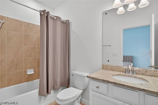 2126 Hamlin ST, Naples, FL 34120