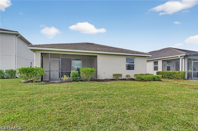 2126 Hamlin ST, Naples, FL 34120