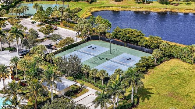 2126 Hamlin ST, Naples, FL 34120