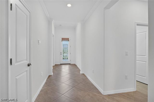 2126 Hamlin ST, Naples, FL 34120