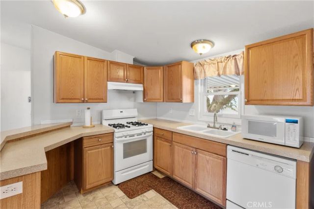 3255 E Avenue R 230, Palmdale, CA 93550