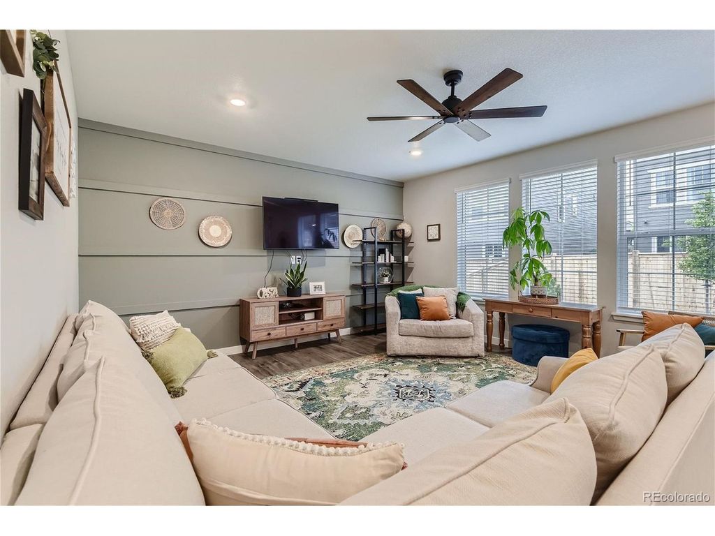 16736 Desert Wine Ln, Parker, CO 80134