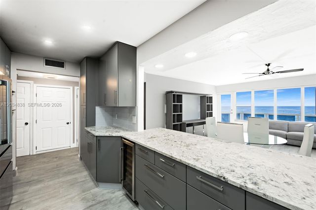3700 Galt Ocean Drive 910, Fort Lauderdale, FL 33308