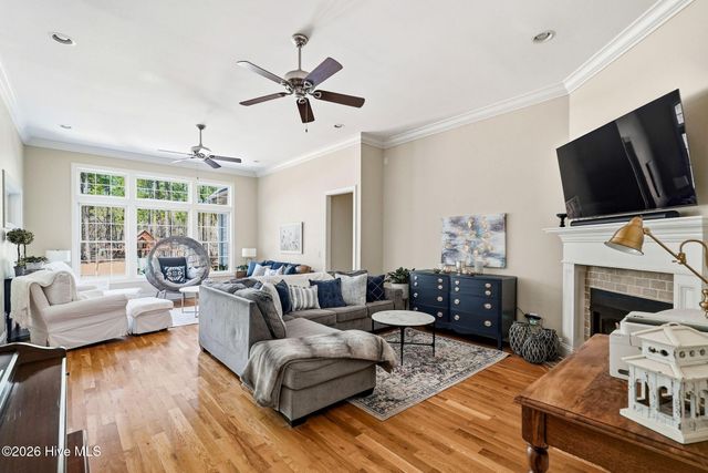 12 Abington Drive, Pinehurst, NC 28374