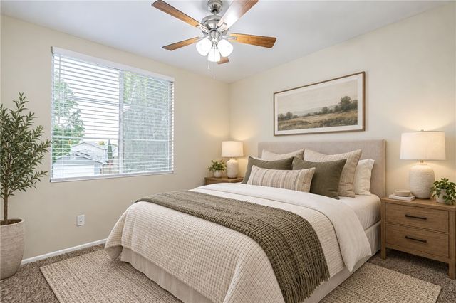 2644 W Newgrove Street, Lancaster, CA 93536