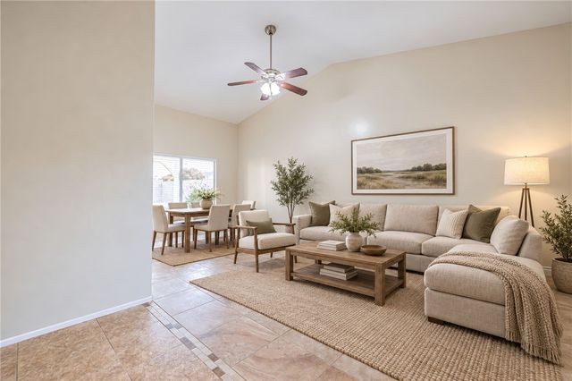 2644 W Newgrove Street, Lancaster, CA 93536