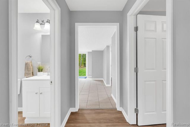 3932 Parker Road, Fort Gratiot, MI 48059